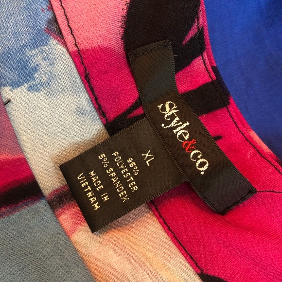 😁 SOLD 😁  Style & Co  flutter sleeve blouse XL - Picture 3 of 4